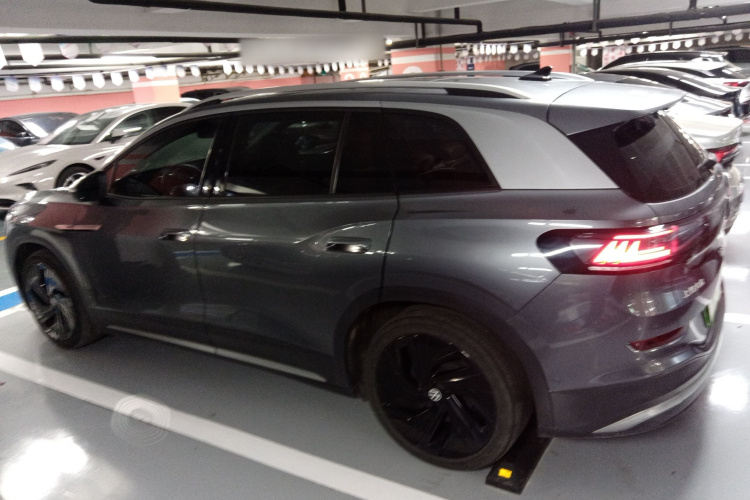 大众 ID.6 X 2022款 极智长续航版车身外观4