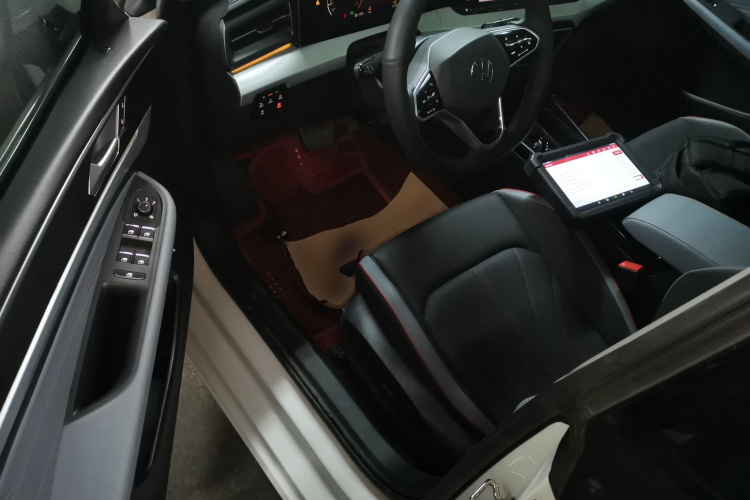 大众 2023款 凌渡L 280TSI DSG酷辣版中控内饰20