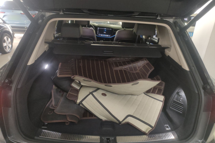 大众 途锐 2020款 3.0TSI 锐享版 国VI局部细节23