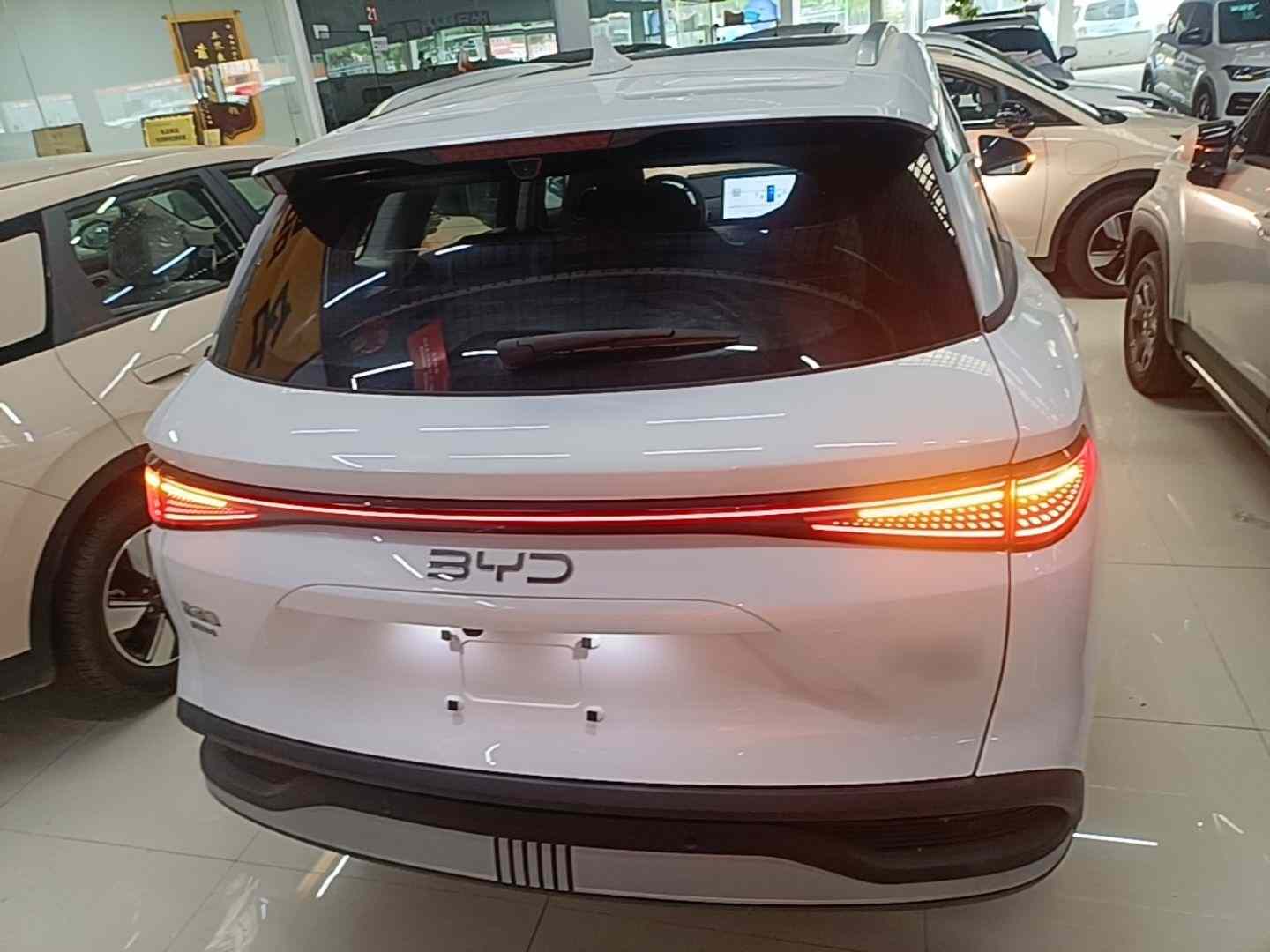 比亚迪 海狮05 DM-i 2025款 DM-i 智驾版 75KM尊贵型(3)