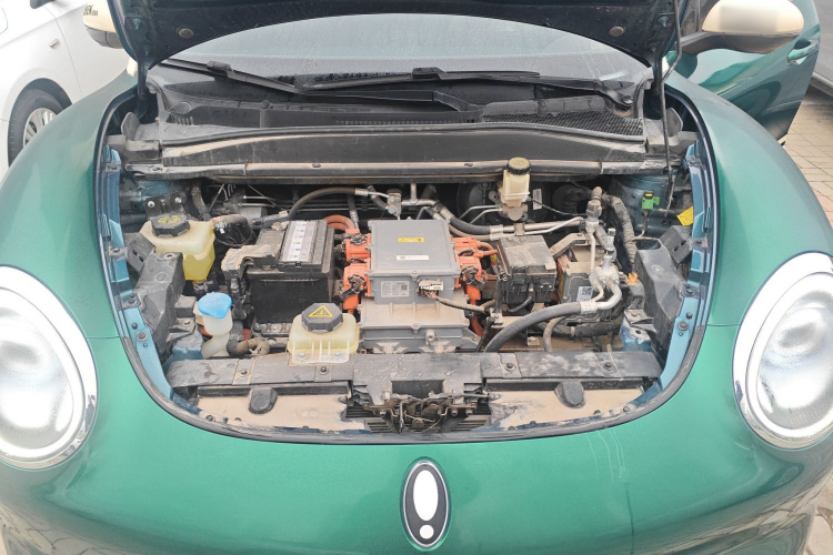 欧拉好猫 2021款 400km标准续航 雅典娜版 三元锂机舱底盘24