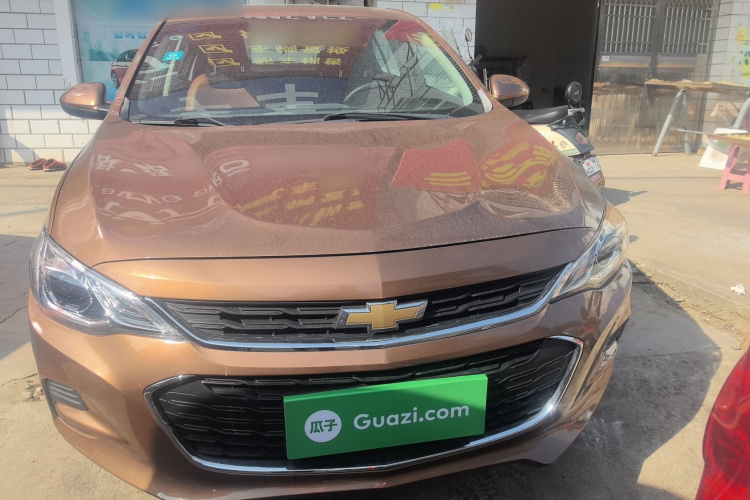 雪佛兰 科沃兹 2016款 1.5L 自动欣尚版车身外观2