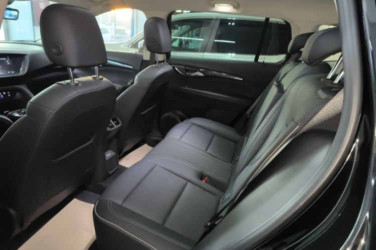 别克 2022款 改款 昂科威Plus 552T 五座豪华型中控内饰21