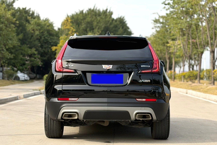 凯迪拉克XT4 2022款 28T 两驱豪华型车身外观6004