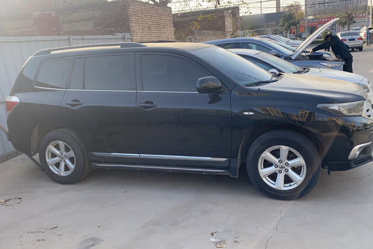 丰田 汉兰达 2012款 2.7L 两驱5座精英版车身外观6003