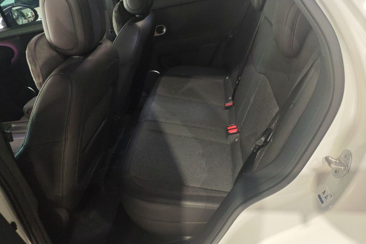 firefly萤火虫 2025款 自在版中控内饰7004