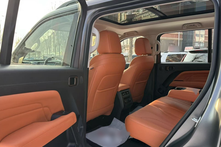 哈弗H9 2024款 2.4T 柴油四驱拓境版中控内饰7005