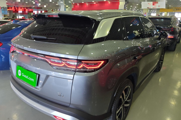 比亚迪 宋L DM-i 2024款 112km 领先型车身外观7