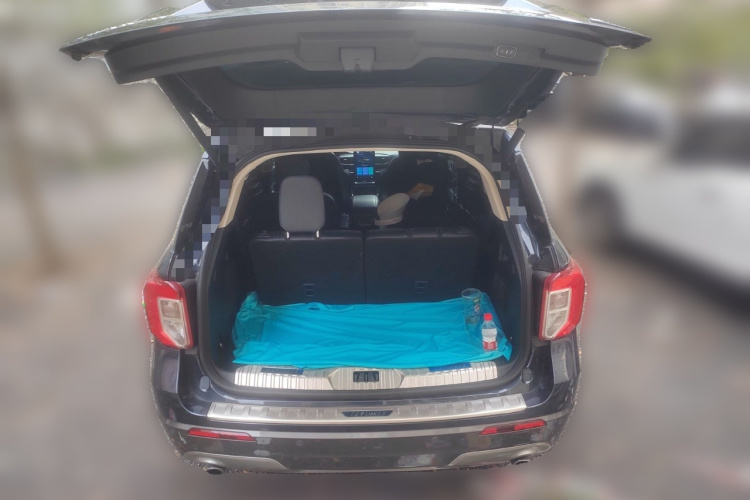 福特 探险者 2020款 EcoBoost 285 四驱钛金版 6座中控内饰23