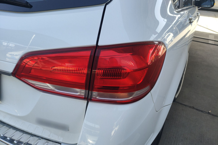 哈弗H6 2019款 运动版 1.5T 手动两驱精英型 国VI车身外观6006