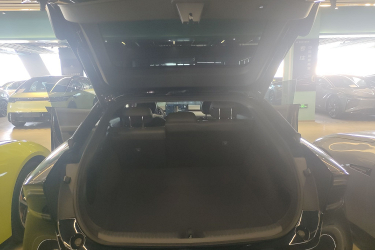 小鹏P7+ 2024款 长续航 Max局部细节23