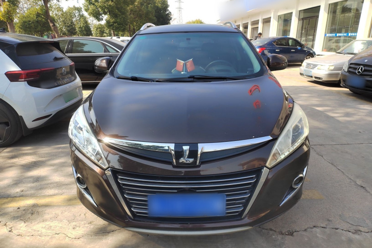 纳智捷 优6 SUV 2015款 1.8T 时尚型车身外观2