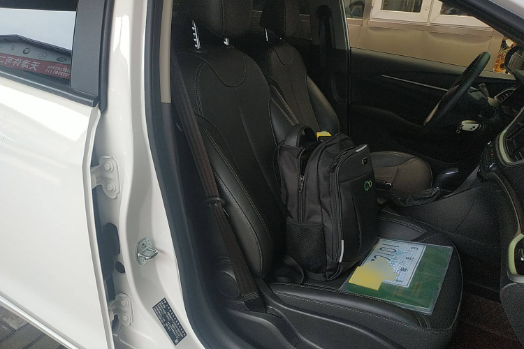 别克 英朗 2021款 改款 1.3T 自动轻混动精英型中控内饰41