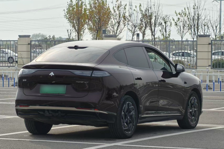 昊铂HT 2023款 670 后驱特高压NDA版车身外观6005