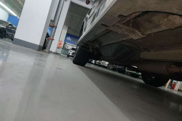 东风风神AX7 2018款 经典 1.6T 自动豪华型局部细节9001