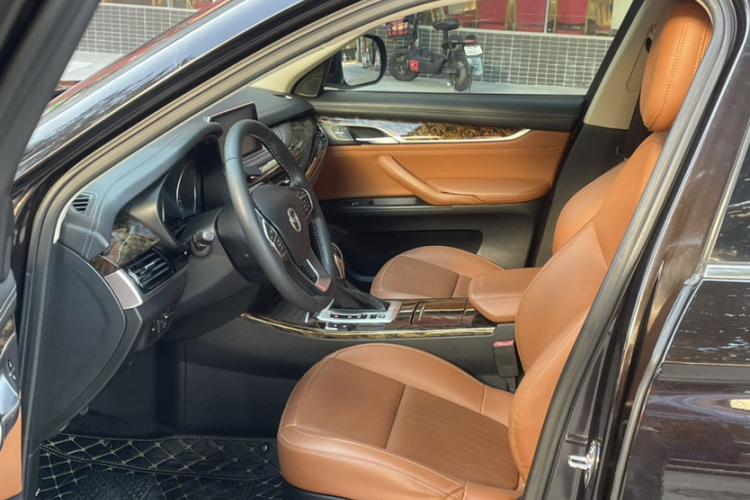 汉腾汽车 汉腾X7 2018款 X7S 1.5T 自动豪华型中控内饰7005