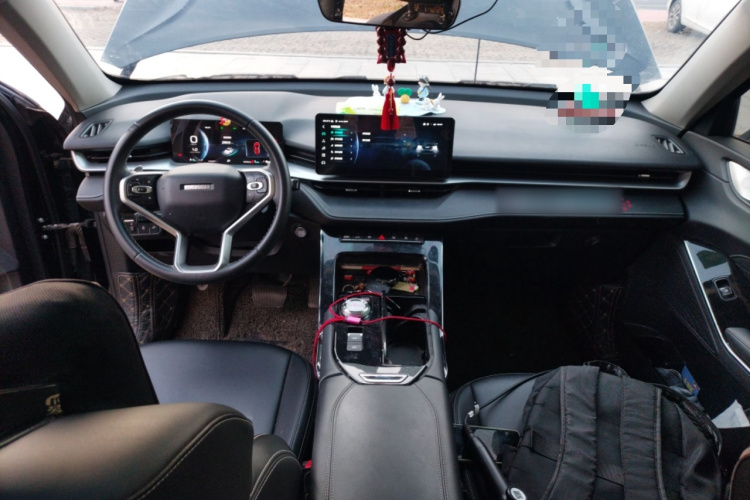 哈弗H6 2021款 第三代 1.5T 自动两驱Pro中控内饰12