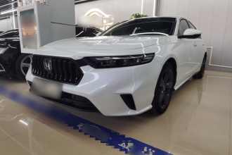 本田 英仕派 2023款 260TURBO 精致版