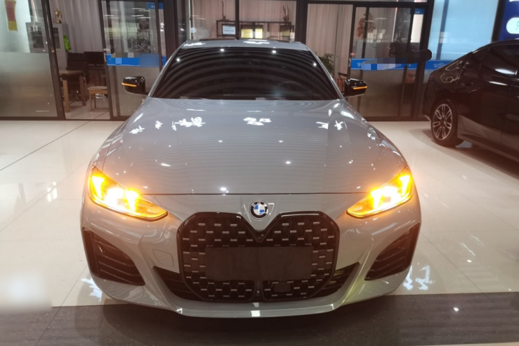 宝马4系 2024款 430i Gran Coupe M运动曜夜套装车身外观2