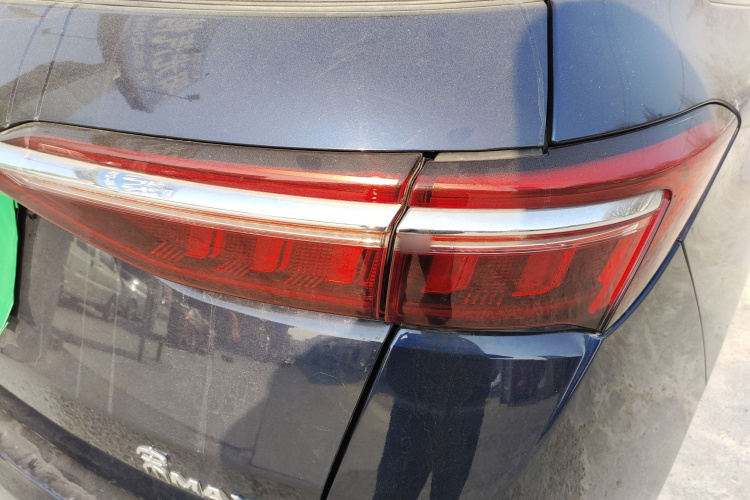 比亚迪 宋MAX 2021款 升级版 1.5T 自动豪华型 7座车身外观9