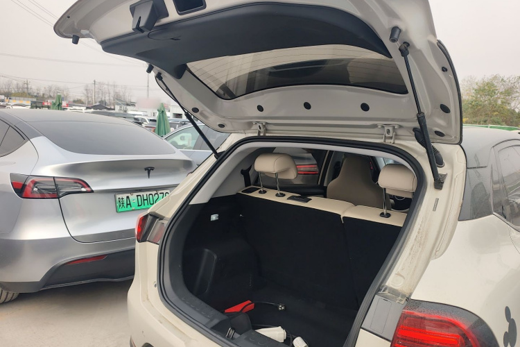 五菱汽车 五菱缤果PLUS 2024款 330km 五座版局部细节23