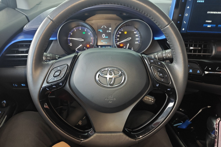 丰田C-HR 2021款 2.0L 豪华版中控内饰13