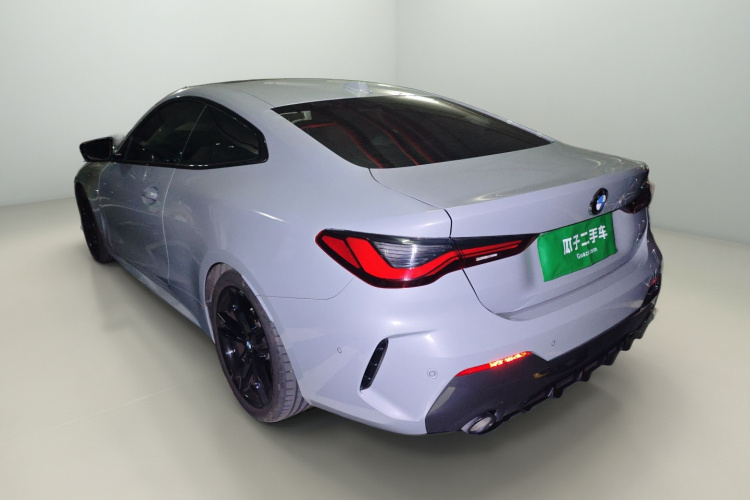 宝马4系 2023款 425i M运动曜夜套装车身外观5