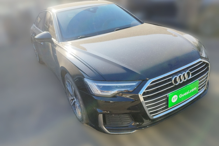 奥迪A6L 2019款 40 TFSI 豪华动感型车身外观3