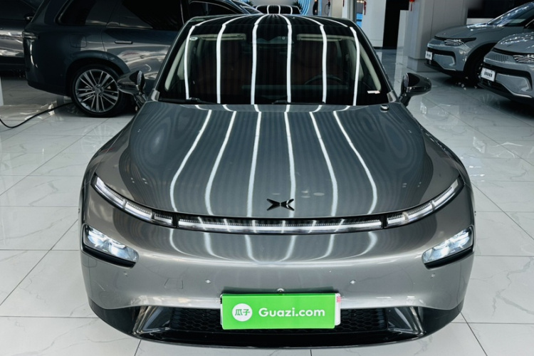 小鹏P7 2020款 562E性能版车身外观6001