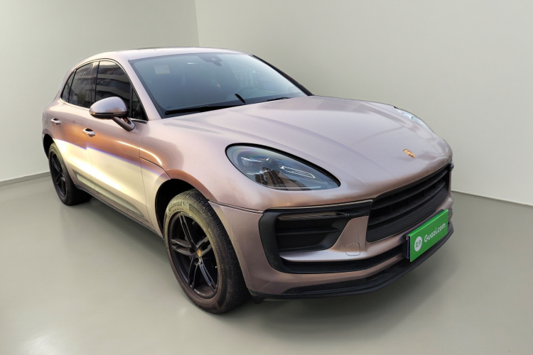 保时捷 2023款 Macan 2.0T车身外观3