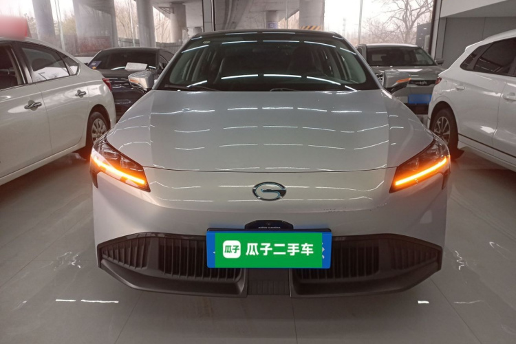 埃安 AION S Plus 2022款 70 智领版车身外观2