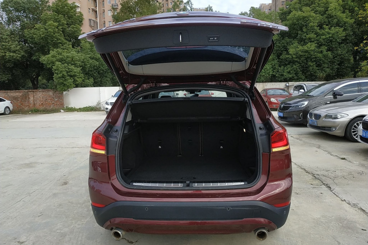 宝马X1 2020款 sDrive25Li 领先型局部细节23