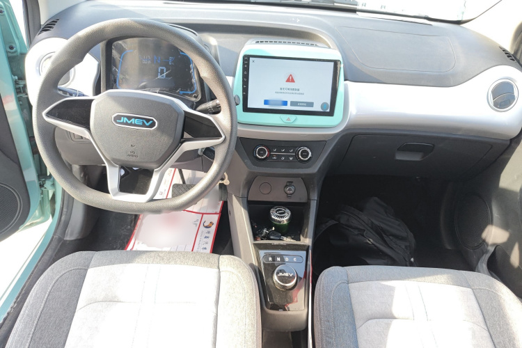 江铃集团新能源 易至EV2 2023款 吉祥版 201km 舒适型中控内饰7002