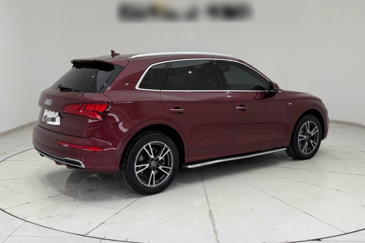 奥迪Q5L 2018款 45 TFSI 尊享时尚型 国VI车身外观6005
