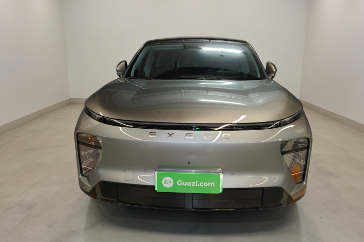 星途 星纪元 ET 2024款 增程 200 Pro+车身外观2