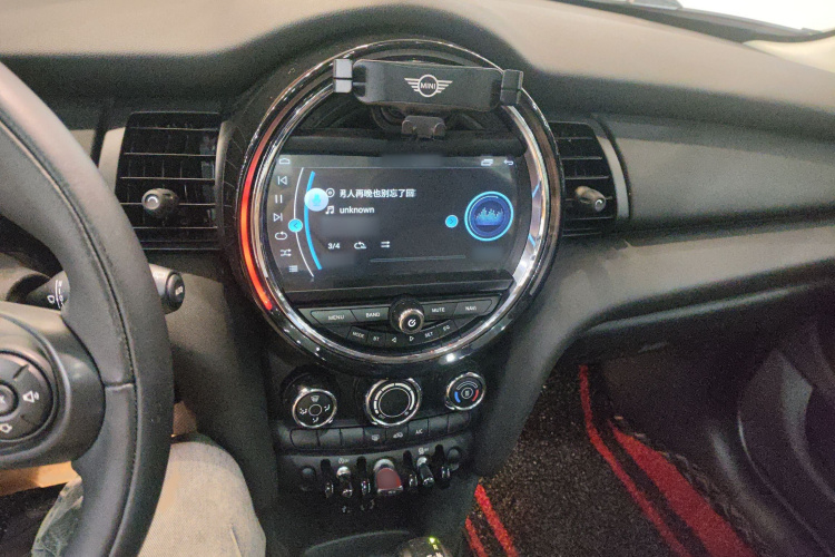 MINI 2016款 1.2T ONE 先锋派 五门版局部细节16