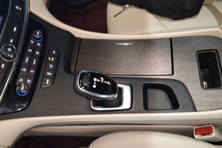 别克 君越 2022款 Avenir艾维亚 先享型局部细节18