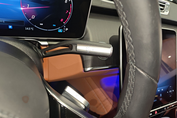 奔驰S级 2023款 改款 S 400 L 商务型局部细节18