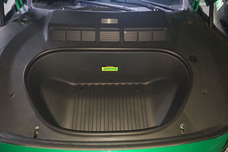 小米汽车 小米YU7 2025款 超长续航高性能四驱Max版局部细节24