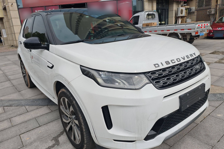 路虎 发现运动版 2020款 249PS R-Dynamic 性能版车身外观3