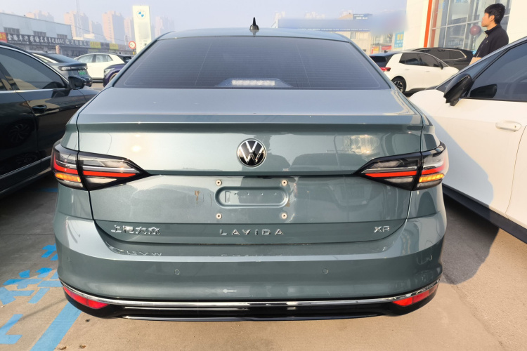 大众 朗逸 2023款 新锐 1.5L 自动新愿版车身外观6