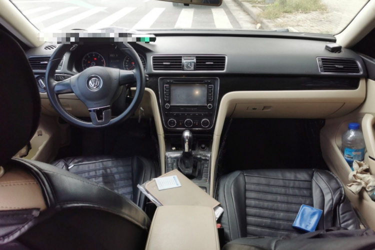 大众 帕萨特 2014款 1.4TSI DSG尊荣版中控内饰12