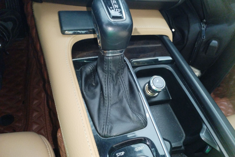 沃尔沃S90 2017款 T5 智远版局部细节18