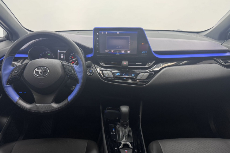 丰田 奕泽IZOA 2020款 2.0L 奕享版中控内饰7001