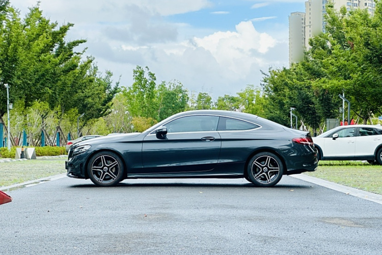 奔驰C级(进口) 2020款 C 260 轿跑车车身外观6004