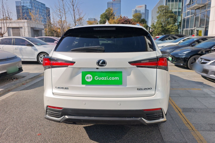 雷克萨斯NX 2017款 200 全驱 锋尚版车身外观6004