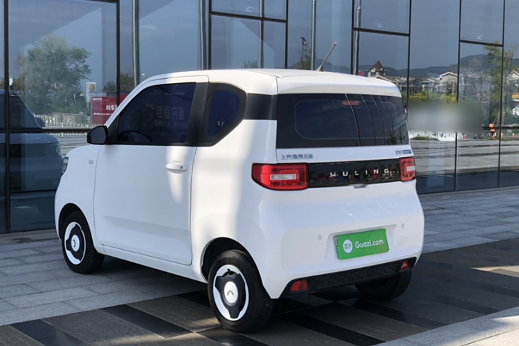 五菱汽车 宏光MINIEV 2022款 轻松款 磷酸铁锂车身外观6008