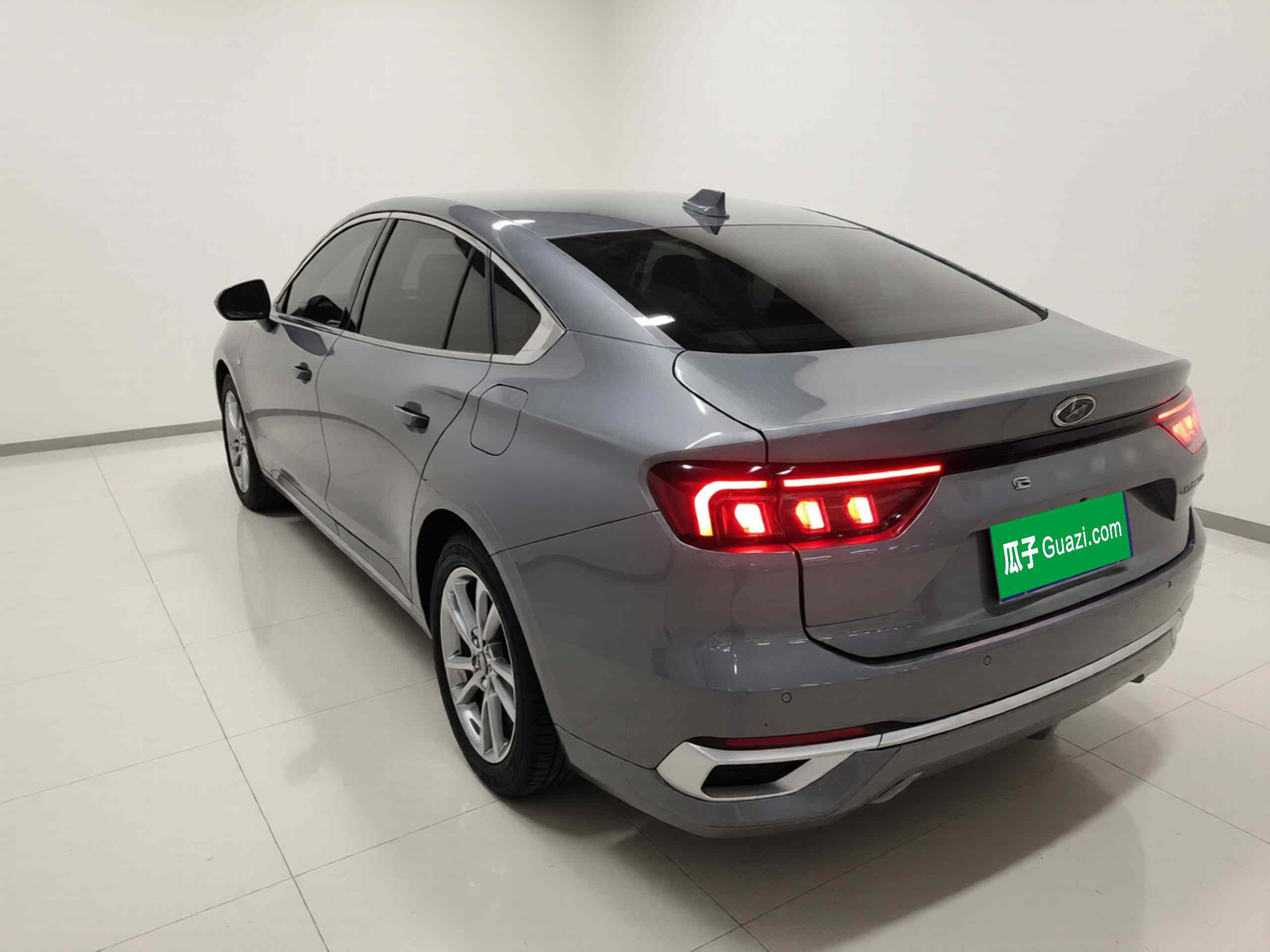 福特 蒙迪欧 2023款 EcoBoost 180 豪华型(3)