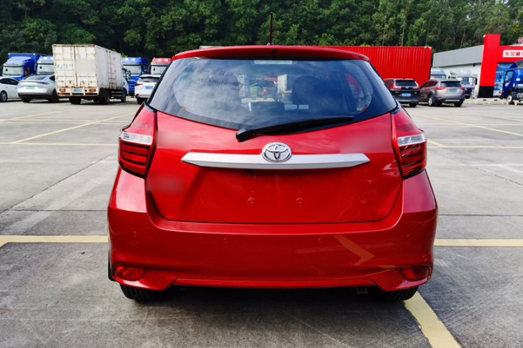 丰田 威驰FS 2017款 1.5L CVT锋驰版车身外观6003