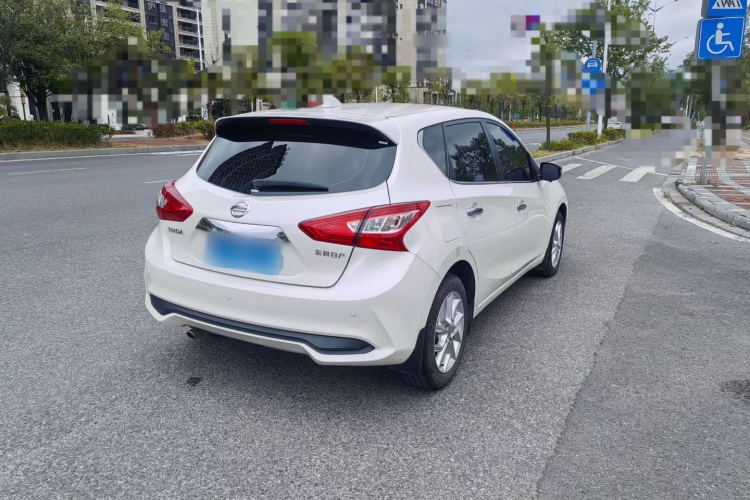 日产 骐达TIIDA 2021款 1.6L CVT智行版车身外观7